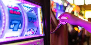 Slot machine games available on bigbunny app for Filipino players